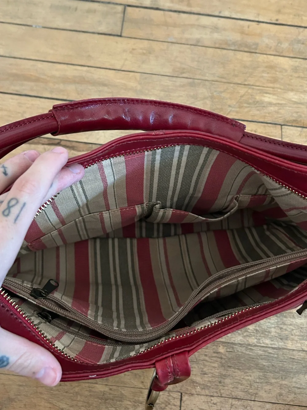 100% Italian Leather Purse